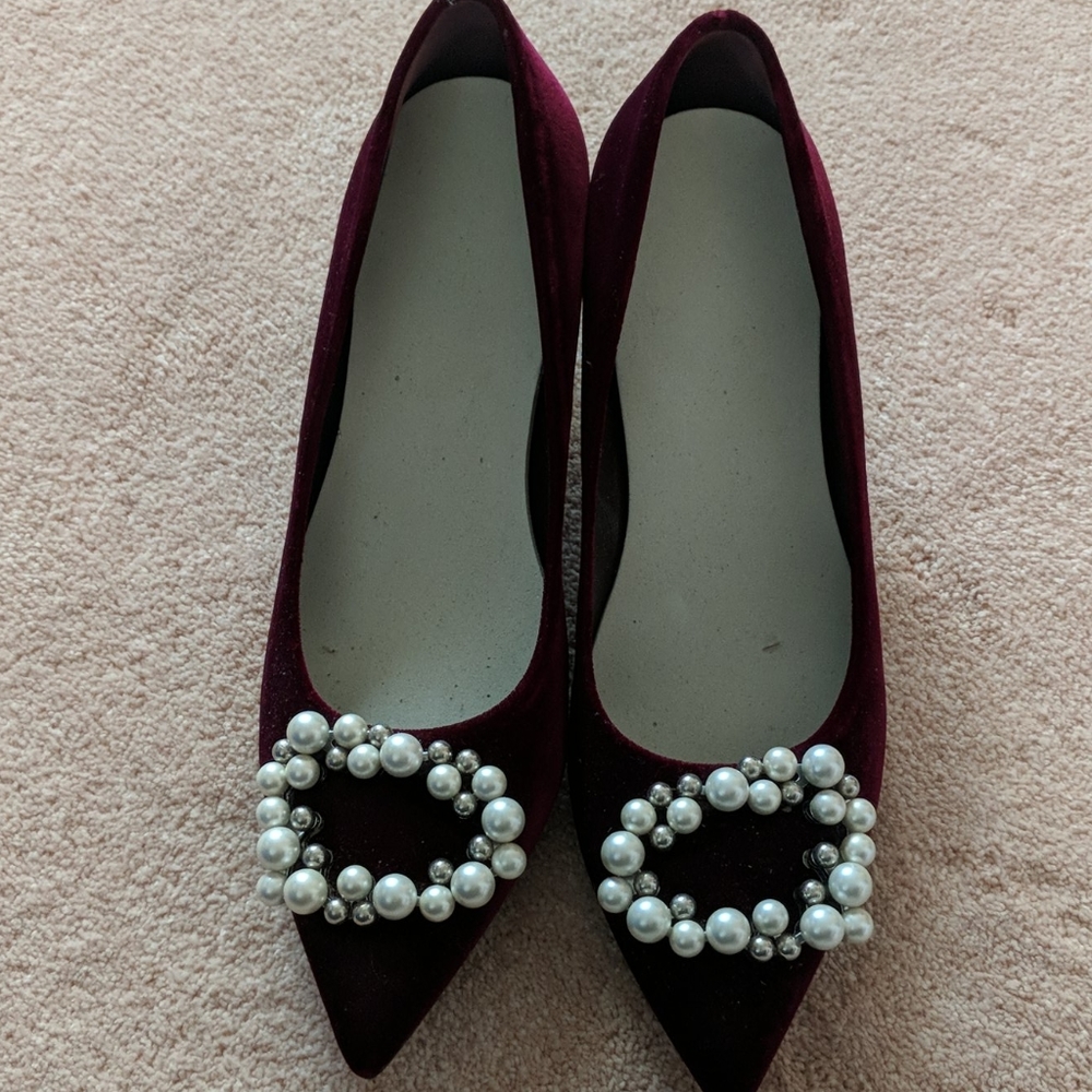 Red velvet heels. Vero Cuoio